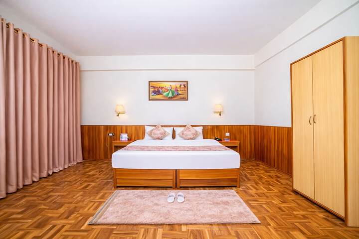 Room 26 of 47