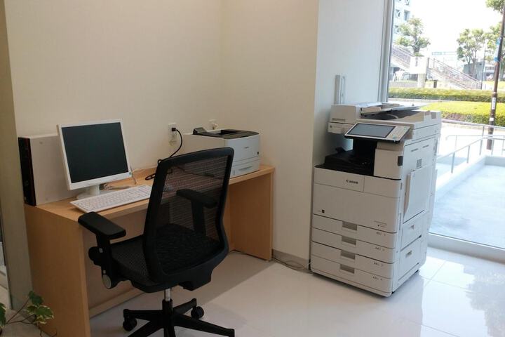Business Center 25 of 30