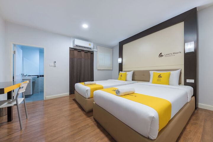 Room 8 of 73
