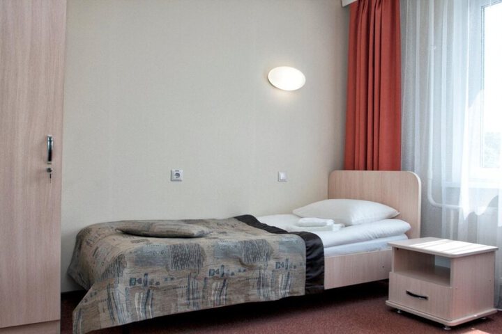 HALT TIME HOTEL