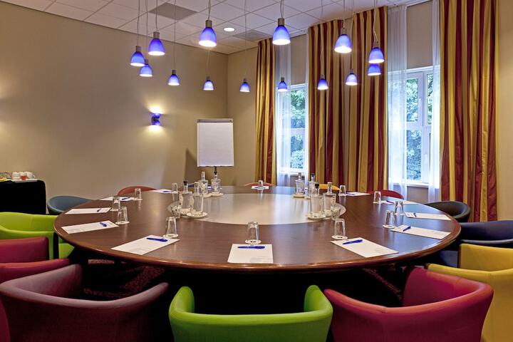 Meeting 33 of 38