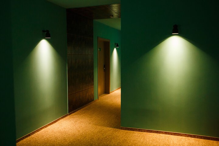 Ballroom/Hall 10 of 10