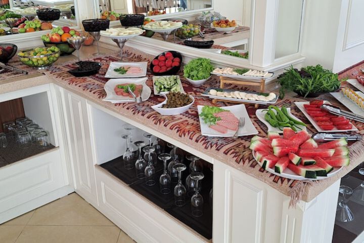 Dining 60 of 71