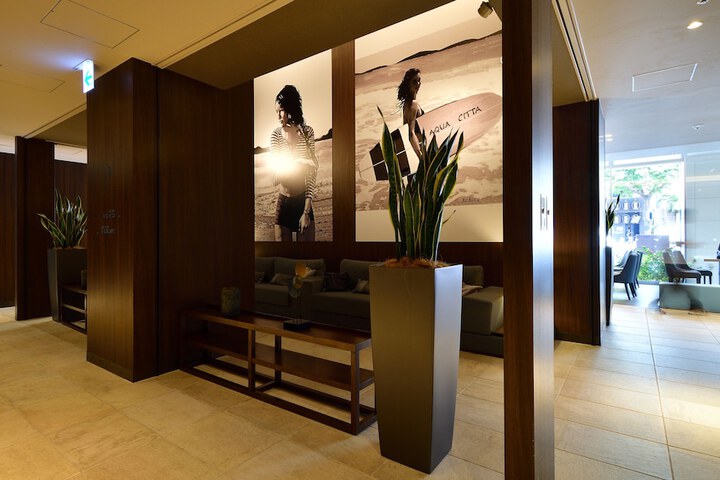 Interior entrance