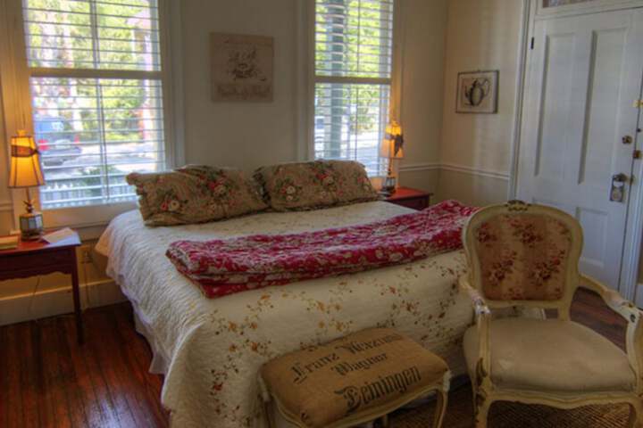 Room 6 of 58