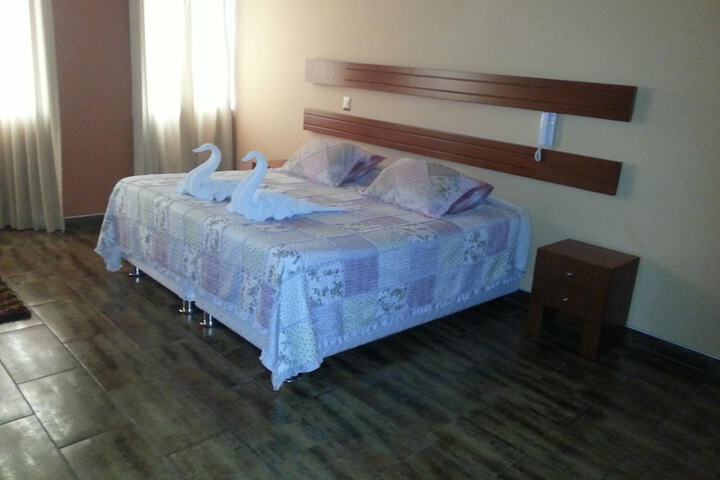 Room 20 of 29