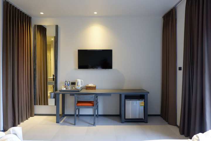 Room amenity