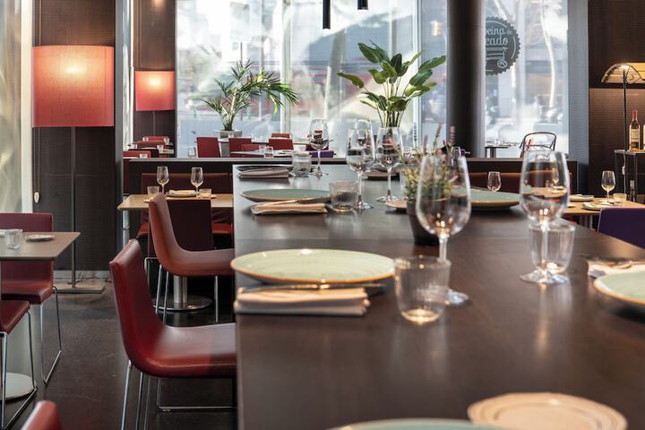 Dining 76 of 138