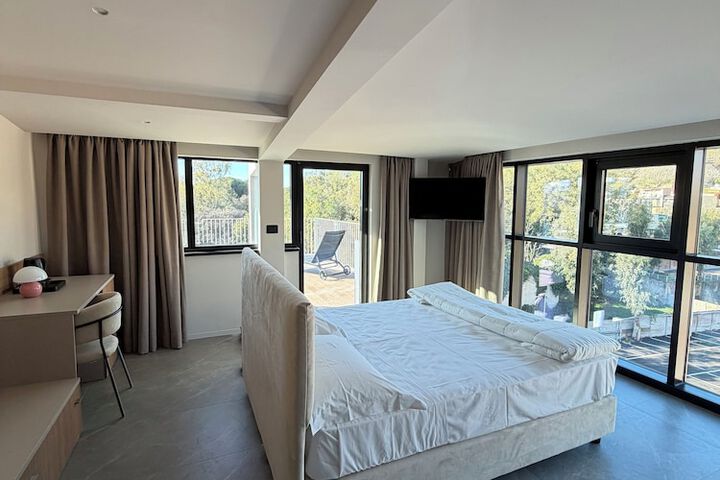 Room 19 of 54
