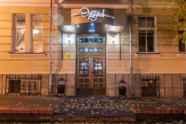 Hotel 27 of 28