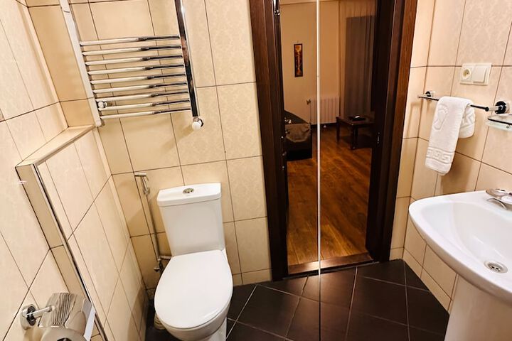 Room 41 of 51