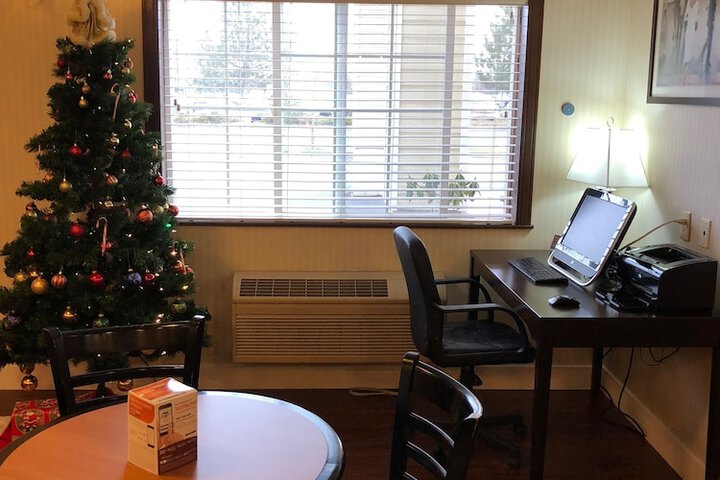 Business Center 96 of 107