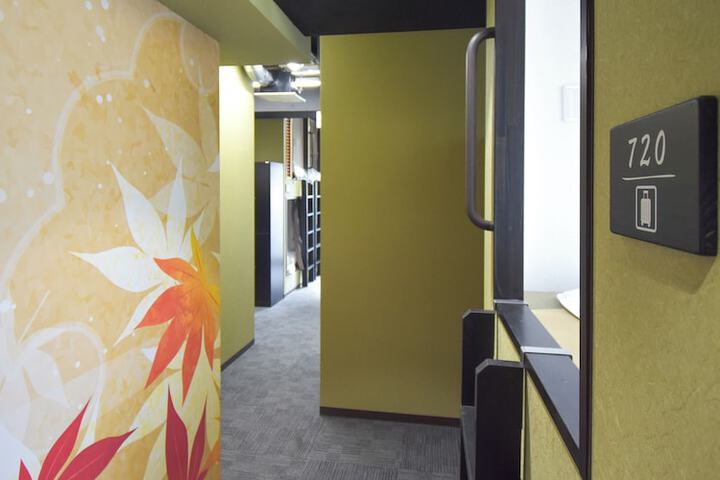 Ballroom/Hall 82 of 88