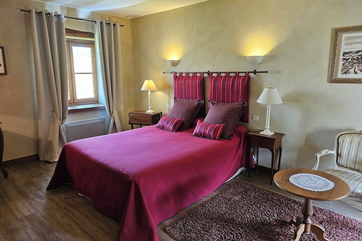 Room 16 of 60