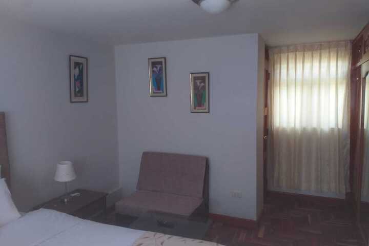 Room 27 of 51