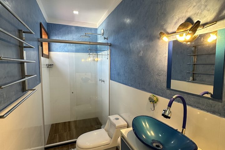 Room 136 of 180
