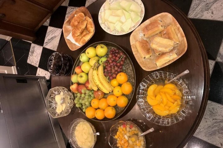Dining 54 of 59
