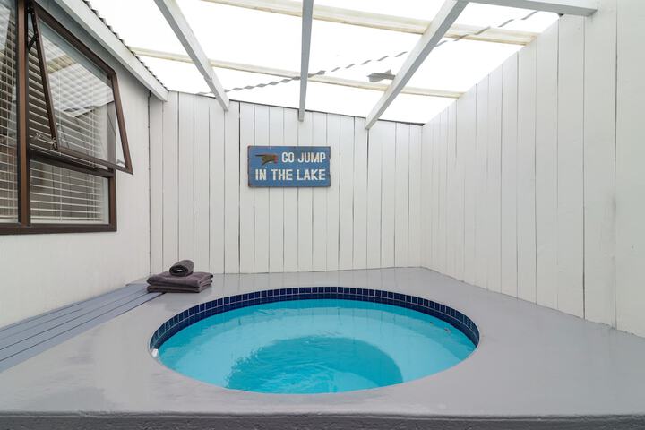 Spa 41 of 79