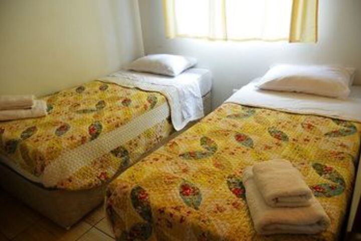 Room 12 of 18