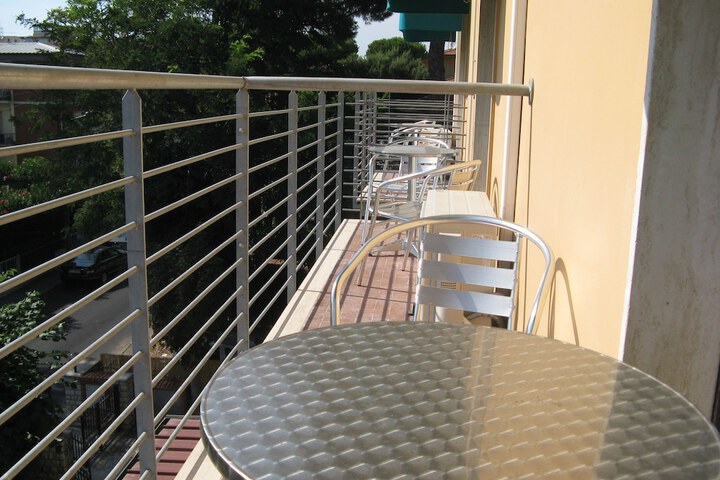 Terrace/Patio 42 of 136