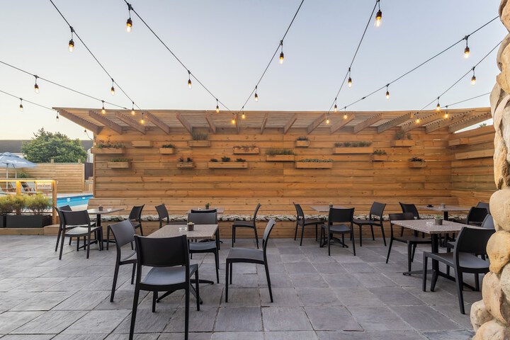 Terrace/Patio 16 of 54