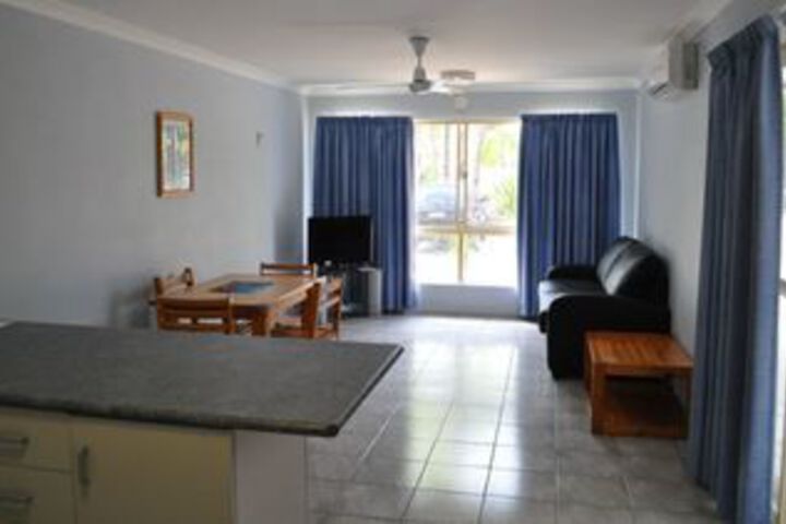 Room 26 of 32