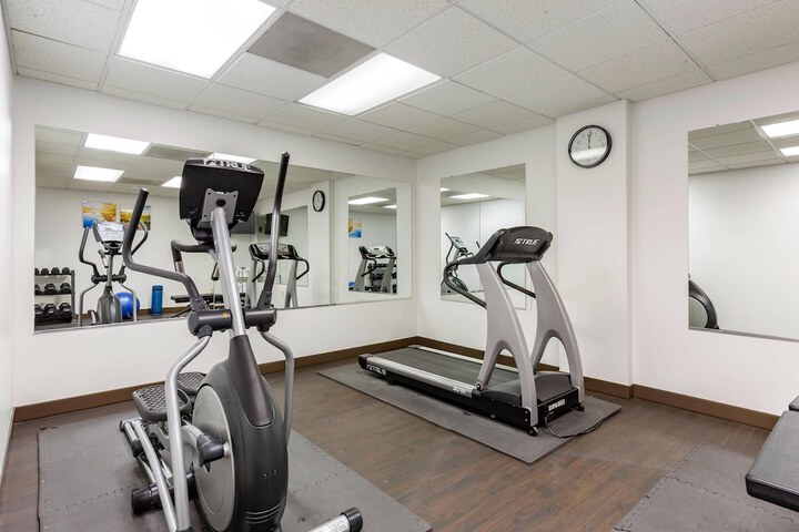 Hotel Gym