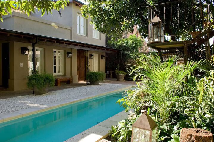 Hotel Pool
