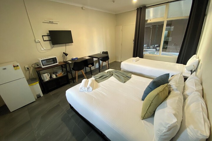 Room 20 of 63