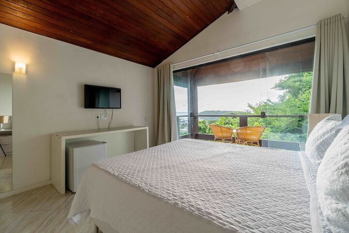 Room 21 of 65