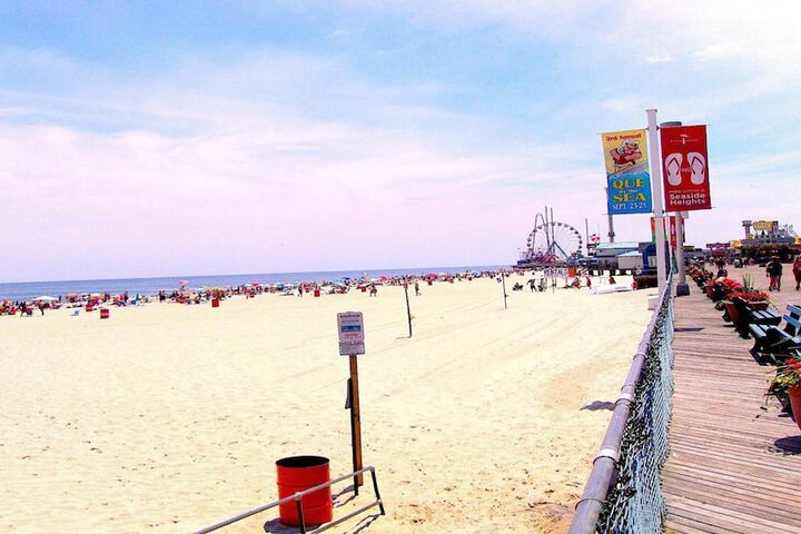 Beach 26 of 36
