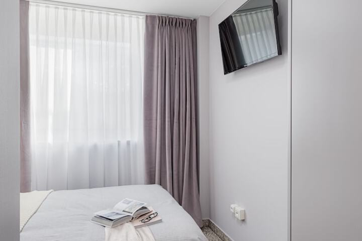 Room 5 of 22
