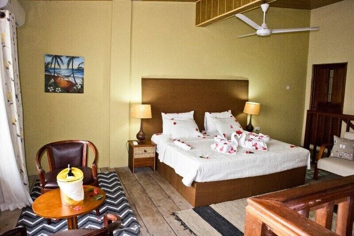 Room 68 of 106