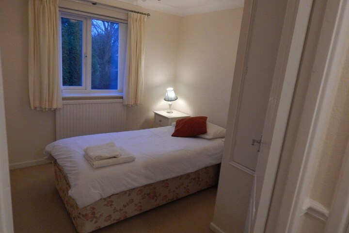 Room 5 of 58