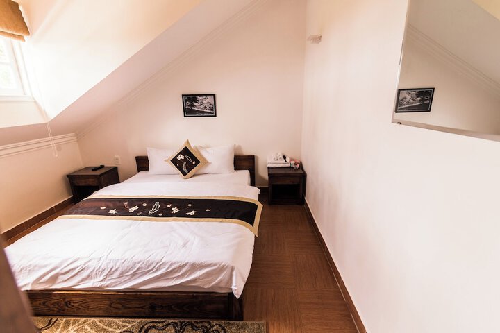 Room 40 of 82