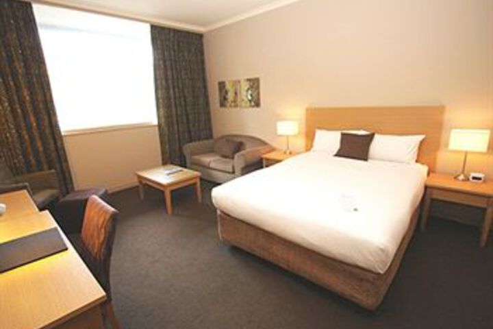 Room 5 of 39