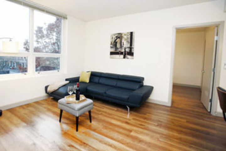 Room 8 of 30