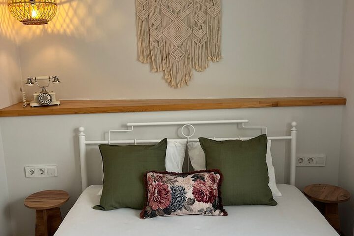 Room 14 of 35