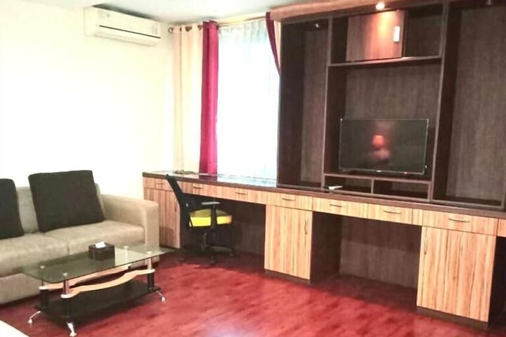 Room 29 of 49