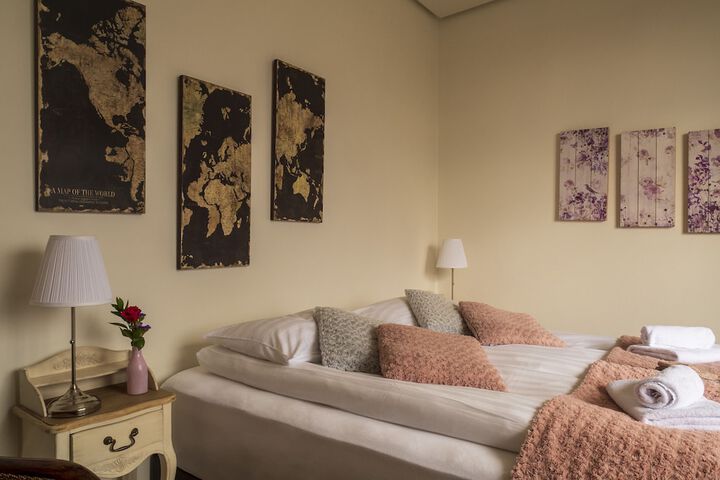 Room 14 of 52