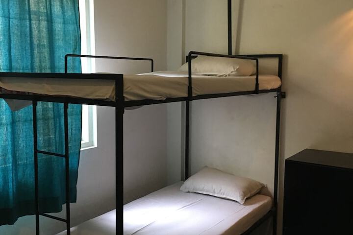 Room 5 of 29