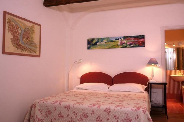Room 3 of 24