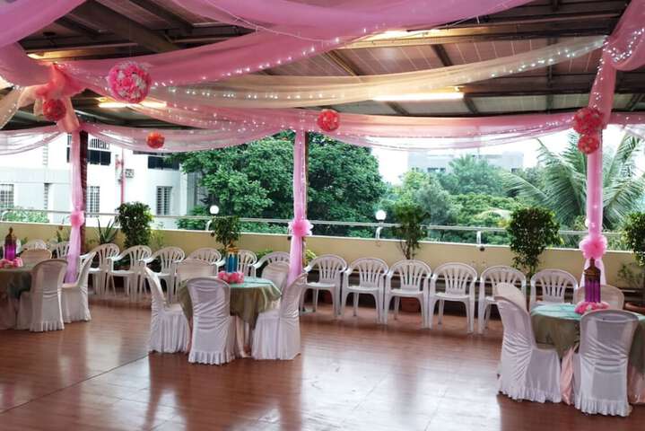 Ballroom/Hall 28 of 40