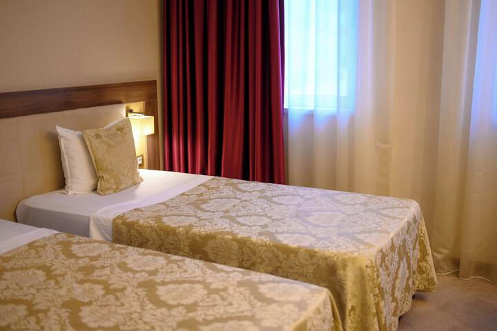 Room 22 of 57