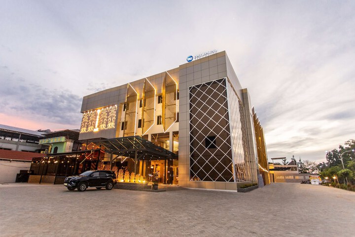Hotel 60 of 62