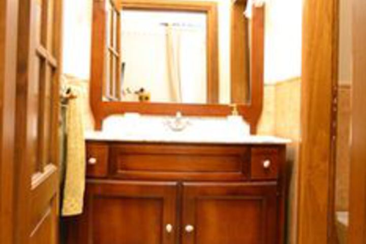 Room 5 of 35