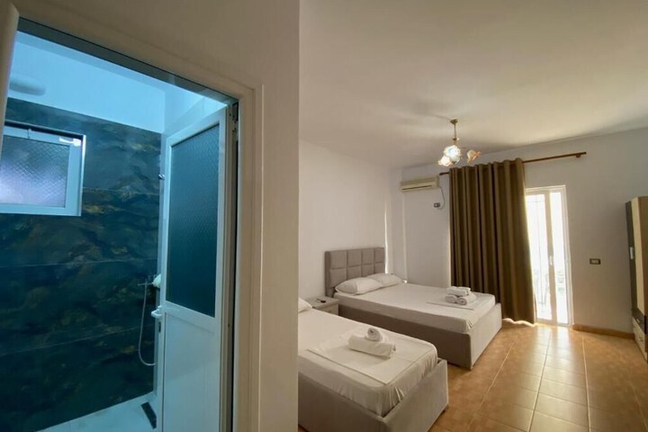 Room 62 of 115