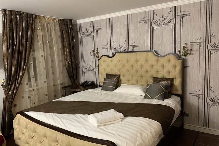 Room 37 of 126