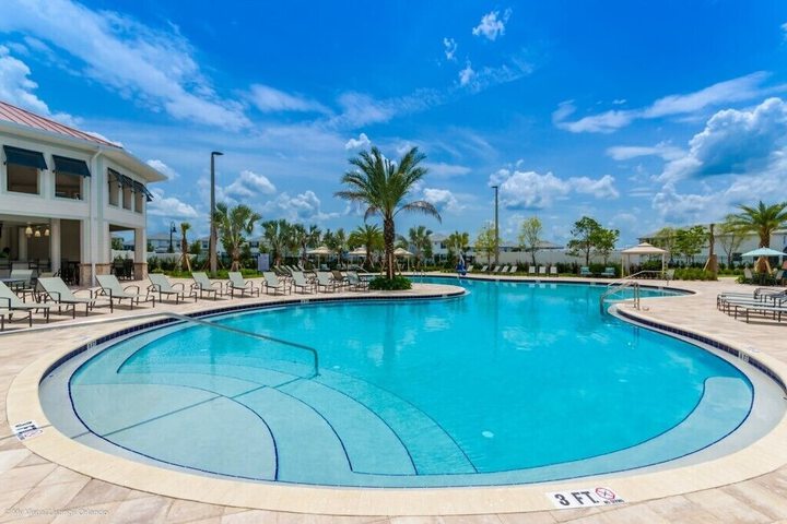 Pool 50 of 63