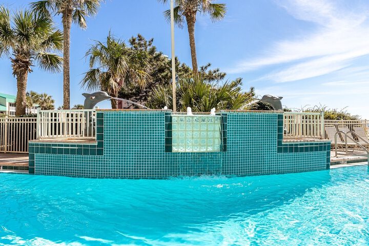 Pool 30 of 82